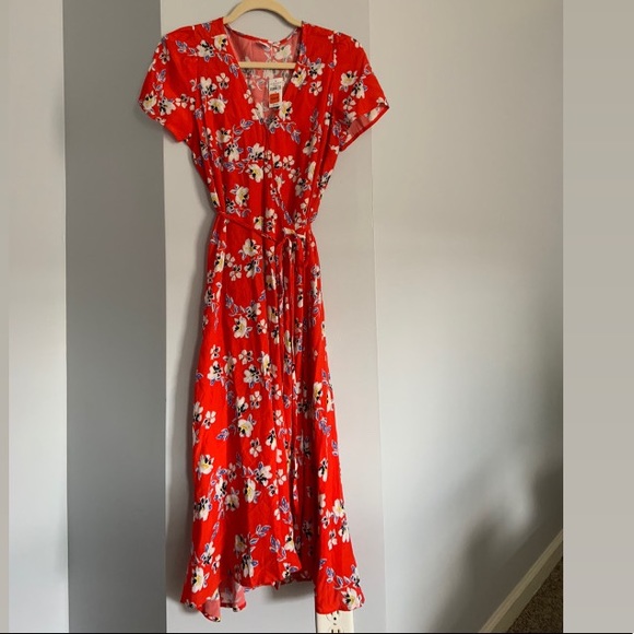 modest women dresses Peach Floral Modest Maxi Dress – Soft Feminine Elegance M